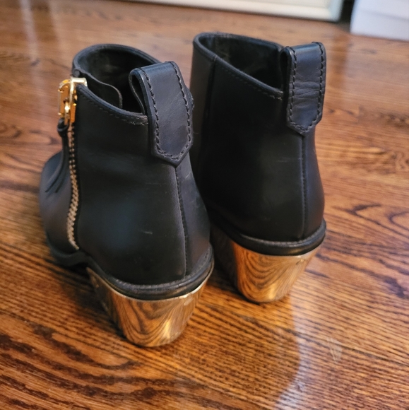 Giuseppe Zanotti Zipper Ankle Booties Sz 8 - Picture 9 of 13